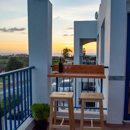 Ron'S Pergola Apartment Пафос Экстерьер фото